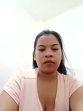 Snapshot of Hot_zoey05 chatting on January 12, 7:04 am Hot zoey05 online show from January 12, 7:04 am