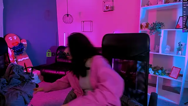 sweetie chloe  online show from January 19, 1:04 pm