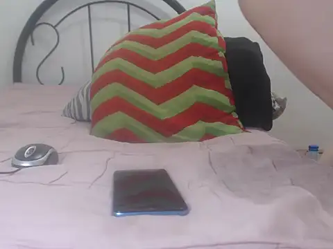 Snapshot of jelobernardo chatting on January 11, 10:16 pm jelobernardo online show from January 11, 10:16 pm