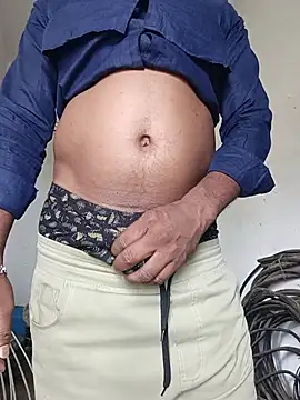 Snapshot of sexyboy_917 chatting on July 17, 6:32 am sexyboy 917 online show from July 17, 6:32 am