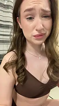 cuteeyesbaby online show from January 7, 2:05 am