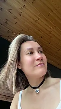 Snapshot of Jack-Alice chatting on May 24, 6:57 am Jack-Alice online show from May 24, 6:57 am