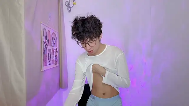 afahyu online show from March 13, 1:49 pm