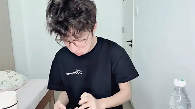 afahyu online show from February 24, 2:34 am