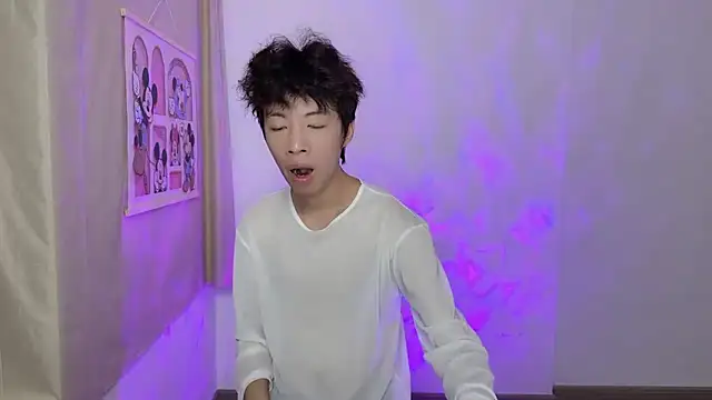 afahyu online show from March 8, 2:09 pm