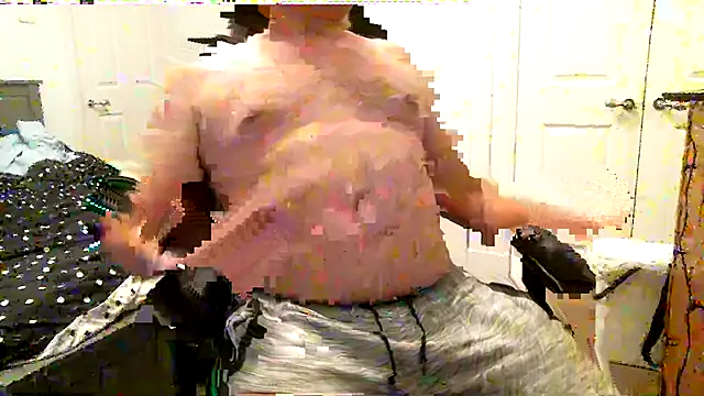 Snapshot of thetalldude265 chatting on July 17, 7:55 pm thetalldude265 online show from July 17, 7:55 pm