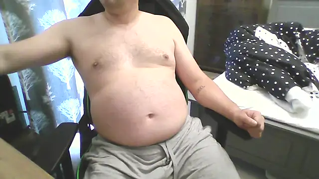 Snapshot of thetalldude265 chatting on July 7, 9:13 am thetalldude265 online show from July 7, 9:13 am