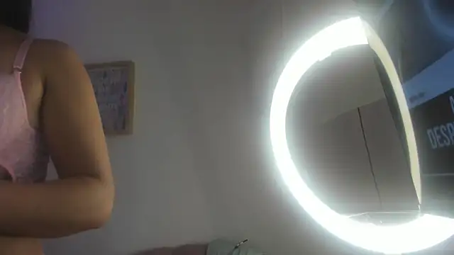 Zara Cardona online show from January 8, 11:16 am