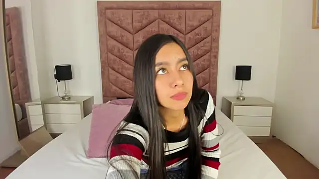 Zara Cardona online show from January 13, 11:14 am