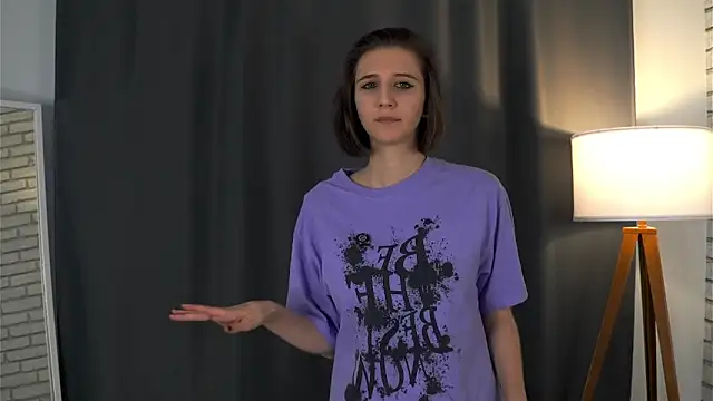 Snapshot of EnaFabiano chatting on January 9, 3:24 am EnaFabiano online show from January 9, 3:24 am