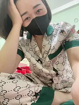 Quyenhot18 online show from January 15, 3:04 pm