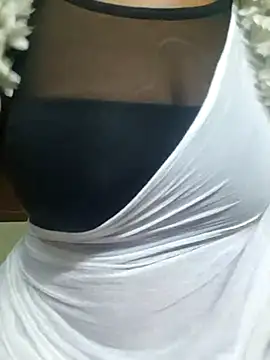 Snapshot of tamil-Diya90 chatting on June 27, 6:03 pm tamil-Diya90 online show from June 27, 6:03 pm