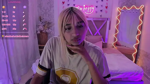 IRINA TAY1 online show from April 1, 3:30 am