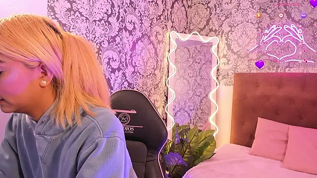 IRINA TAY1 online show from February 20, 4:09 am