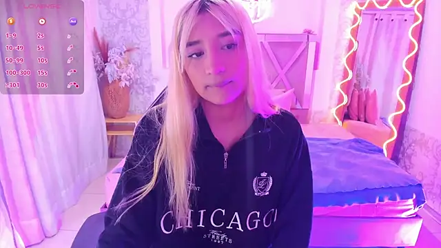 IRINA TAY1 online show from April 12, 3:32 am