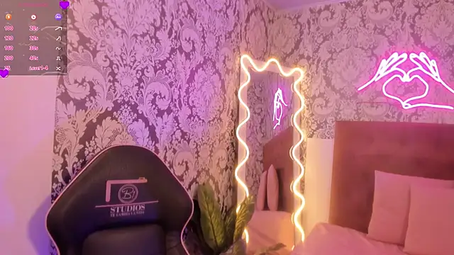 IRINA TAY1 online show from February 26, 4:01 am