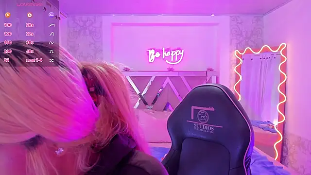 IRINA TAY1 online show from April 16, 3:40 am