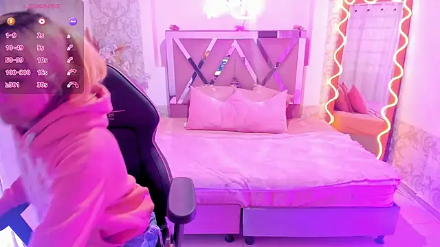 IRINA TAY1 online show from April 19, 3:18 am