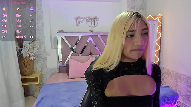 IRINA TAY1 online show from April 14, 4:06 am