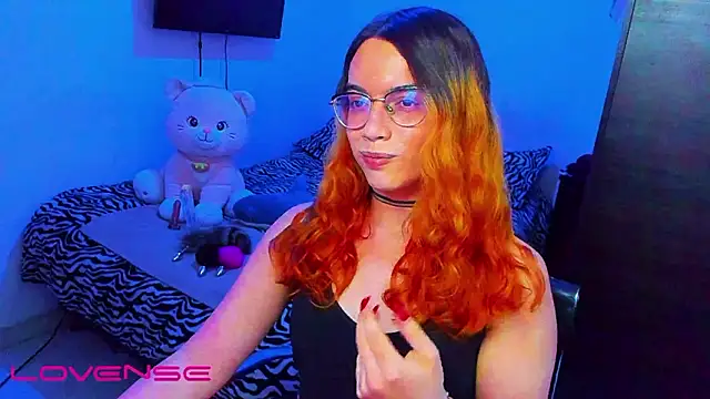 lillykittyyy online show from March 17, 2:58 am