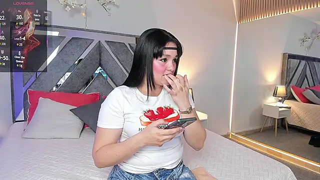 Astrid williams online show from April 1, 3:08 am