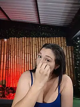 Snapshot of Astrid_williams chatting on June 25, 1:03 am Astrid williams online show from June 25, 1:03 am
