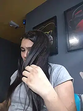 Snapshot of Astrid_williams chatting on July 10, 9:26 pm Astrid williams online show from July 10, 9:26 pm