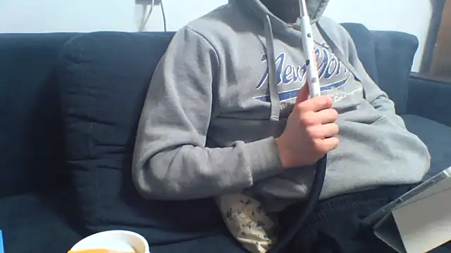 Snapshot of KaelNox chatting on May 4, 8:44 pm KaelNox online show from May 4, 8:44 pm