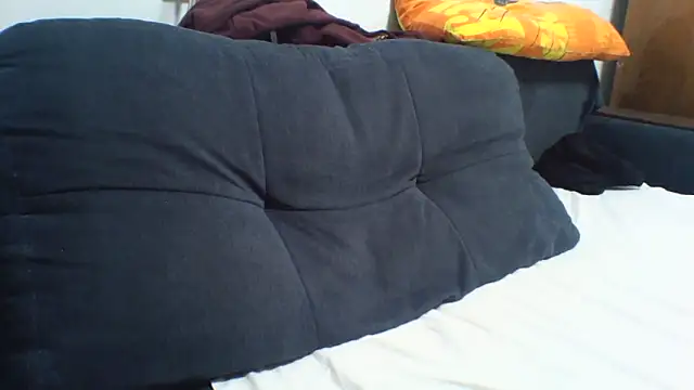 Snapshot of KaelNox chatting on April 19, 12:06 pm KaelNox online show from April 19, 12:06 pm