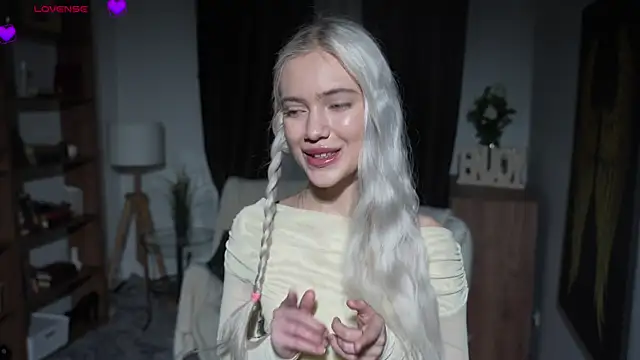 KristalCrowner online show from March 23, 10:42 pm