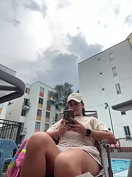 RoseOnYou online show from February 12, 8:08 pm