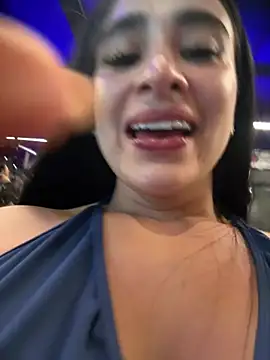 RoseOnYou online show from April 9, 7:31 pm