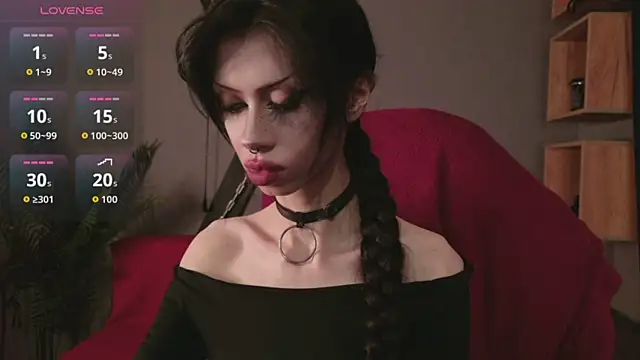 Snapshot of devvilss_toy chatting on June 20, 7:08 pm devvilss toy online show from June 20, 7:08 pm
