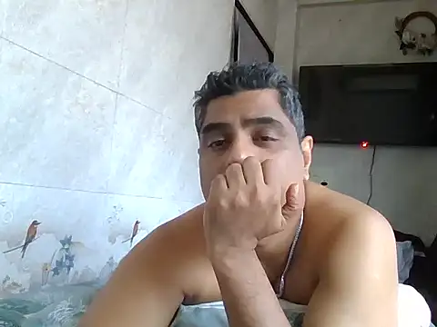 hardnhornybull online show from March 14, 7:36 am