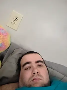 Snapshot of TimothyHendershot chatting on February 3, 3:28 pm TimothyHendershot online show from February 3, 3:28 pm