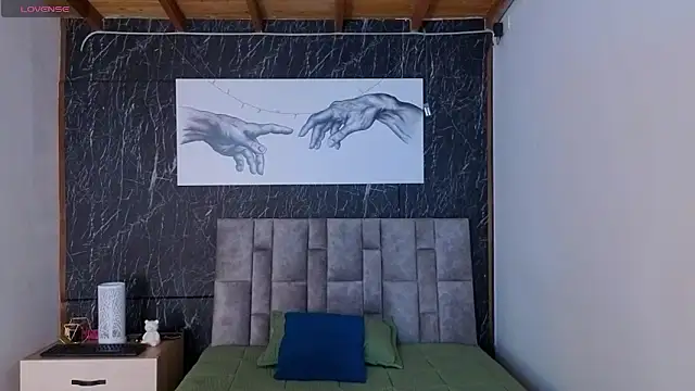 lilith davis online show from February 5, 12:56 pm