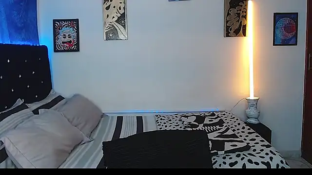 yorsamm smit online show from February 7, 3:42 pm