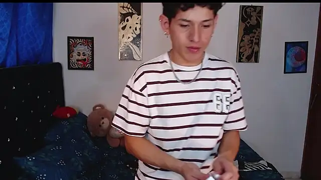 yorsamm smit online show from March 15, 12:28 am