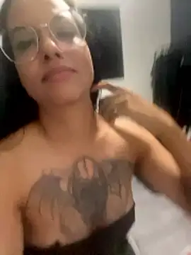 HyaraMoon online show from January 12, 1:23 am