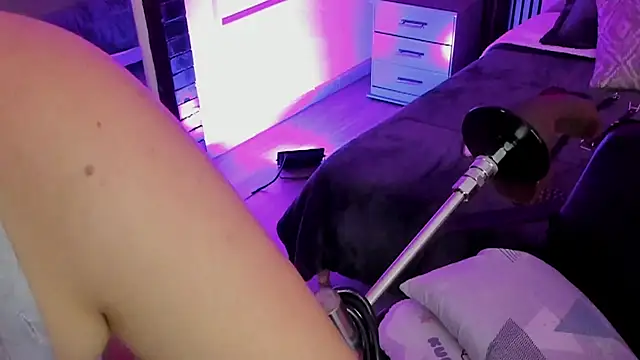 Ariablakee online show from April 9, 8:26 pm