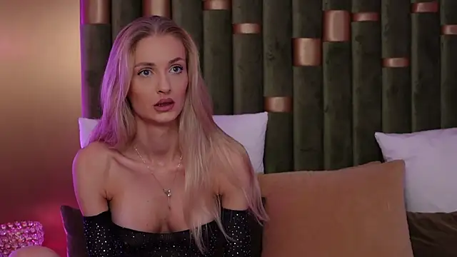 AmeliaAngel online show from October 8, 3:52 am