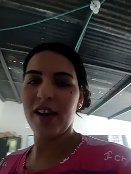 zaraluxx1 online show from January 8, 6:47 pm