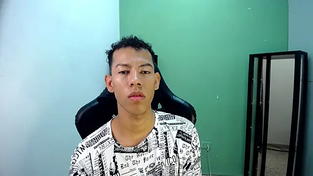 Tupac D online show from January 9, 3:35 am