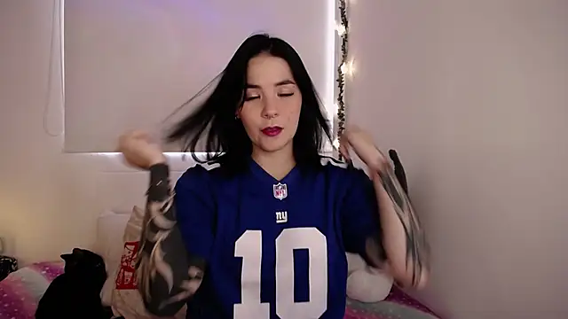 kateCass online show from January 12, 6:47 pm