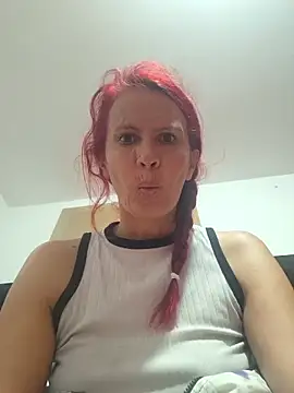 cintia love online show from May 9, 7:39 pm