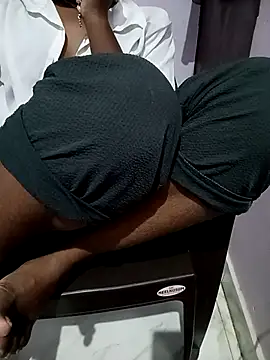 Snapshot of Sexy_sara09 chatting on March 3, 11:39 am Sexy sara09 online show from March 3, 11:39 am