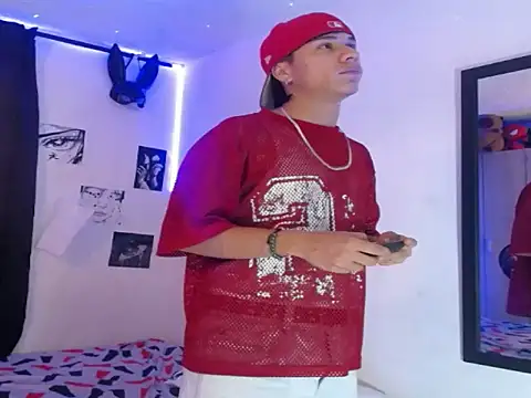 Snapshot of YourSecretCraving chatting on February 17, 3:26 am YourSecretCraving online show from February 17, 3:26 am