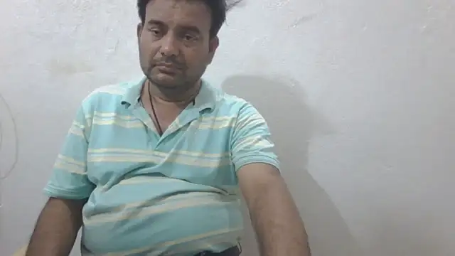 Snapshot of KUMA_500 chatting on May 31, 1:17 pm KUMA 500 online show from May 31, 1:17 pm