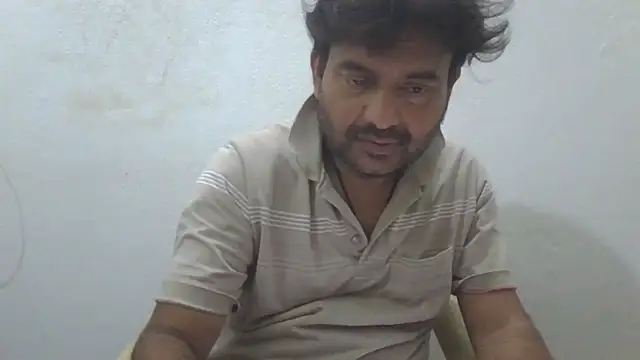 Snapshot of KUMA_500 chatting on July 6, 3:24 am KUMA 500 online show from July 6, 3:24 am
