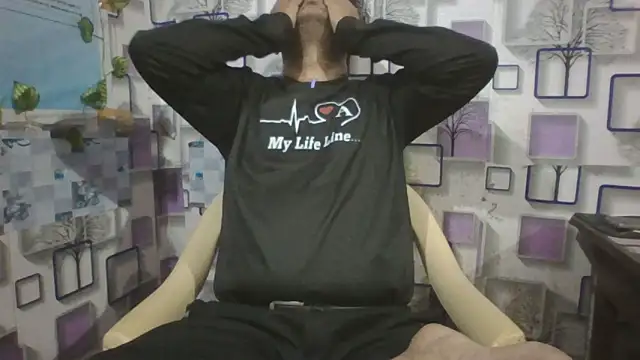 Snapshot of KUMA_500 chatting on February 24, 1:56 pm KUMA 500 online show from February 24, 1:56 pm